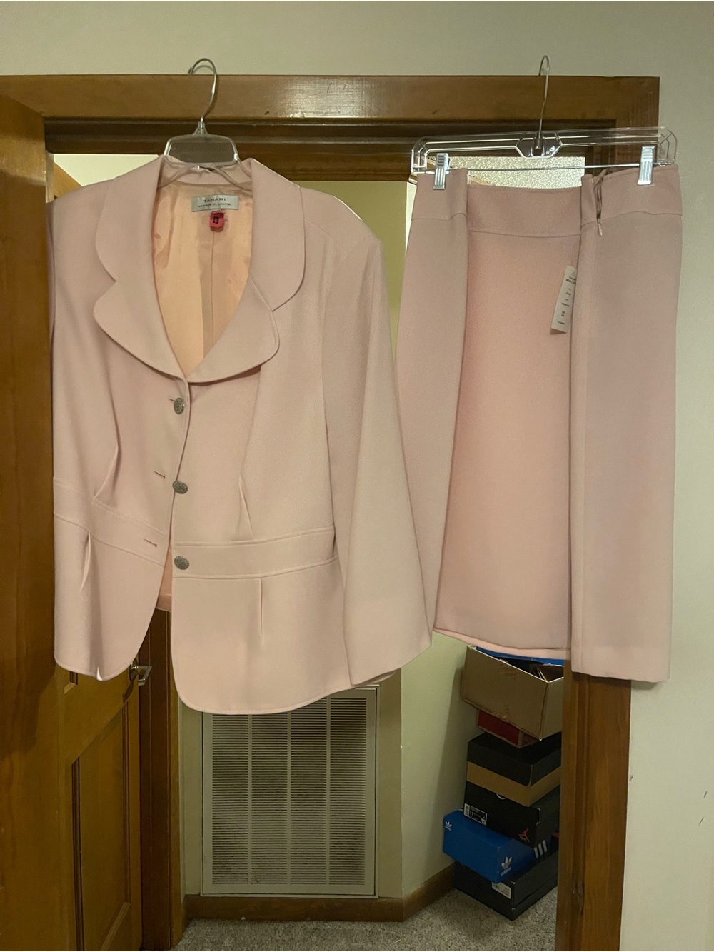 Tahari Pale Pink Women's Skirt Suit Jacket and Skirt Set